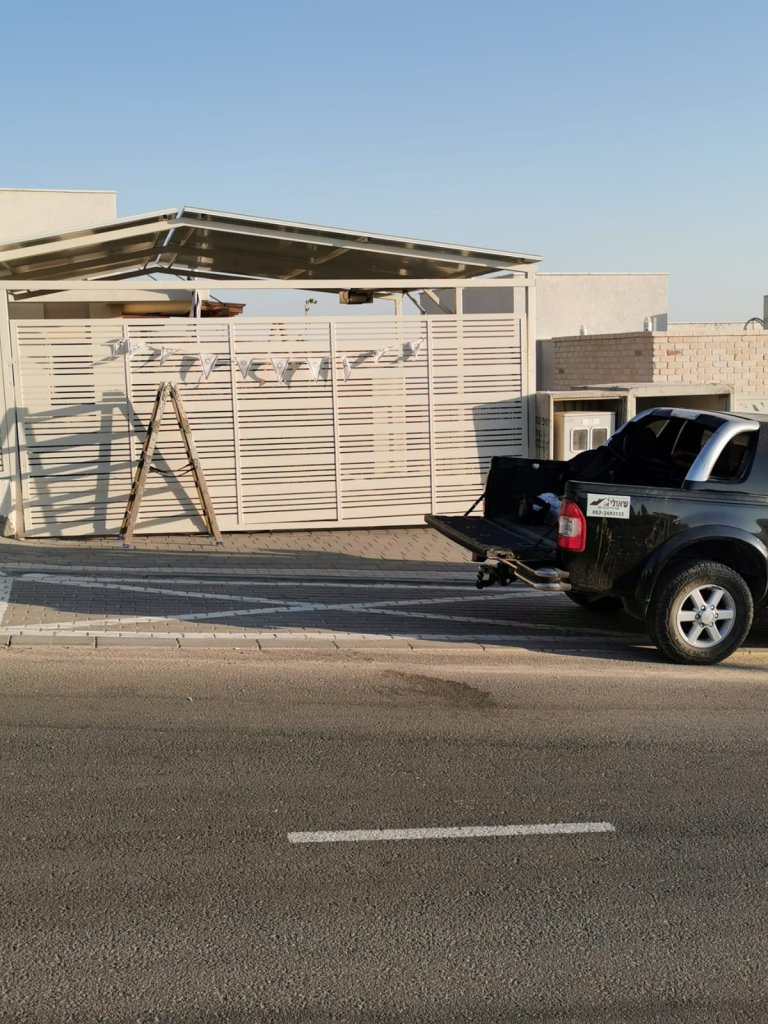 התקנת סככה לרכב